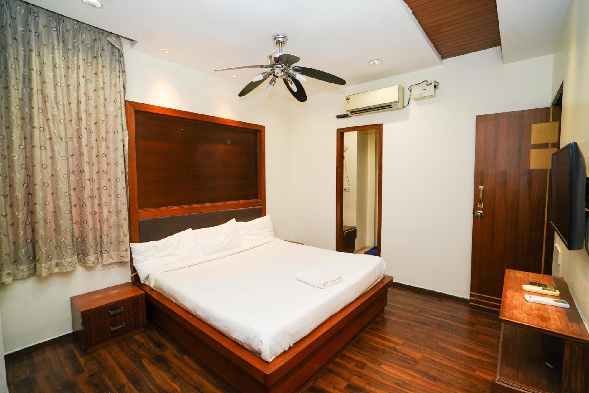 Golden Villa - Duplex House With Private Theater - Near To Alipiri And Bhudevi Ttd Ticket Counter And Kapilateertham Tirupati Buitenkant foto