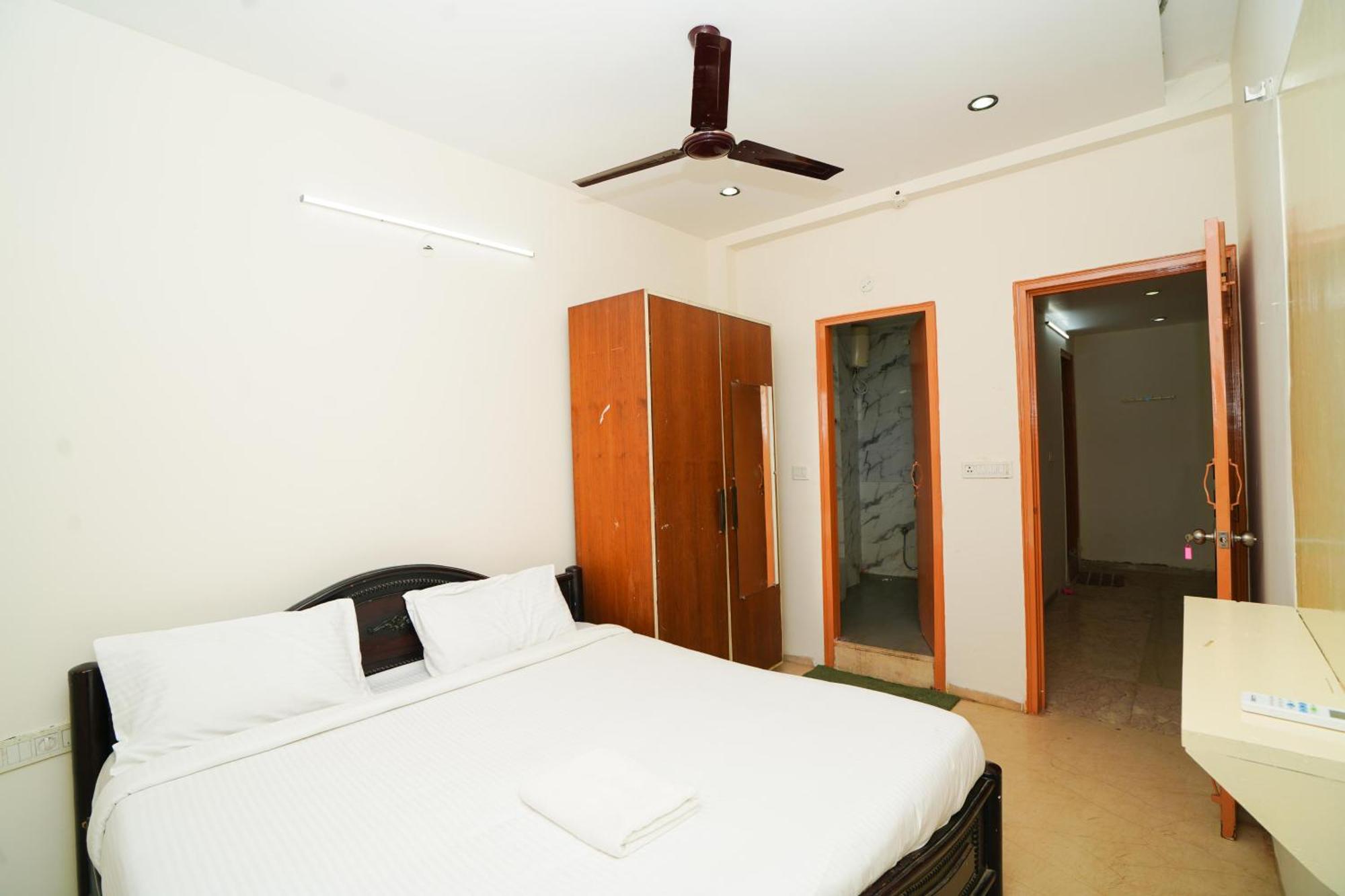 Golden Villa - Duplex House With Private Theater - Near To Alipiri And Bhudevi Ttd Ticket Counter And Kapilateertham Tirupati Buitenkant foto