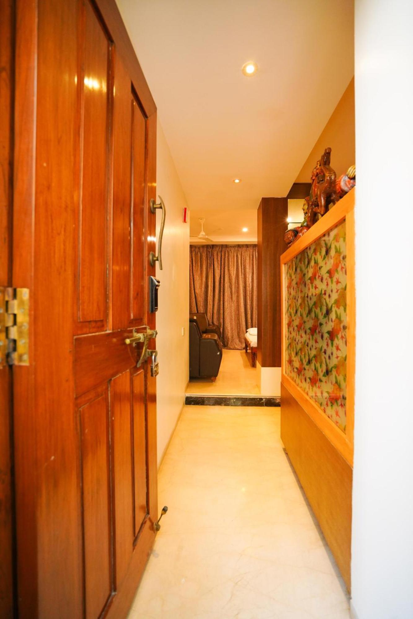 Golden Villa - Duplex House With Private Theater - Near To Alipiri And Bhudevi Ttd Ticket Counter And Kapilateertham Tirupati Buitenkant foto