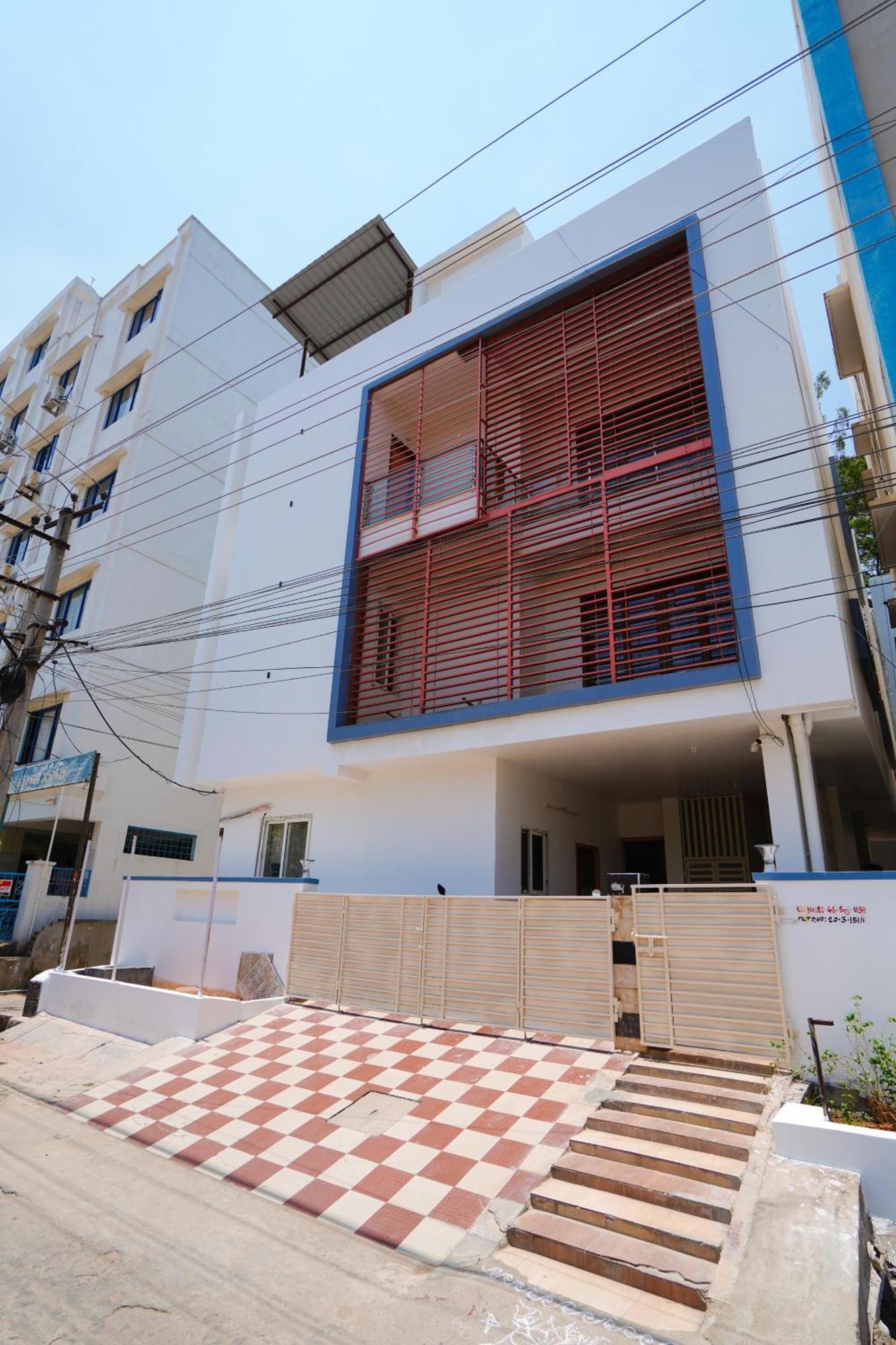 Golden Villa - Duplex House With Private Theater - Near To Alipiri And Bhudevi Ttd Ticket Counter And Kapilateertham Tirupati Buitenkant foto