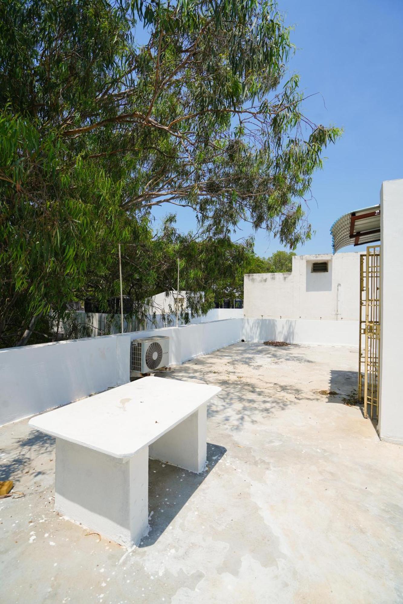 Golden Villa - Duplex House With Private Theater - Near To Alipiri And Bhudevi Ttd Ticket Counter And Kapilateertham Tirupati Buitenkant foto